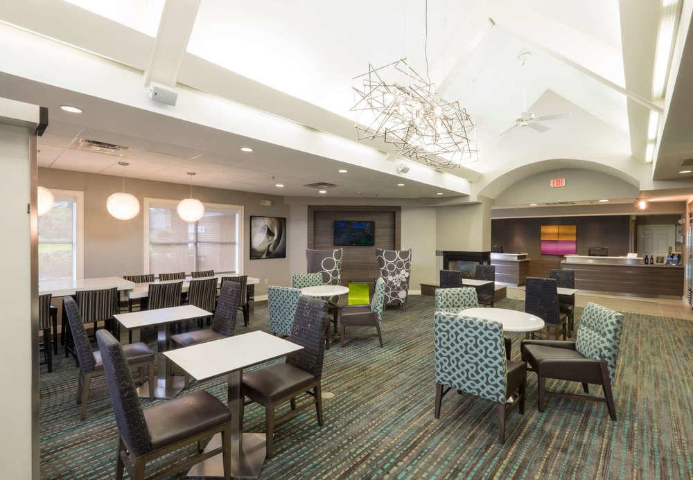 Residence Inn Columbus Worthington Екстериор снимка