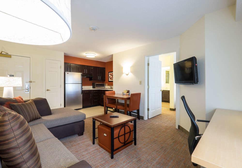 Residence Inn Columbus Worthington Екстериор снимка
