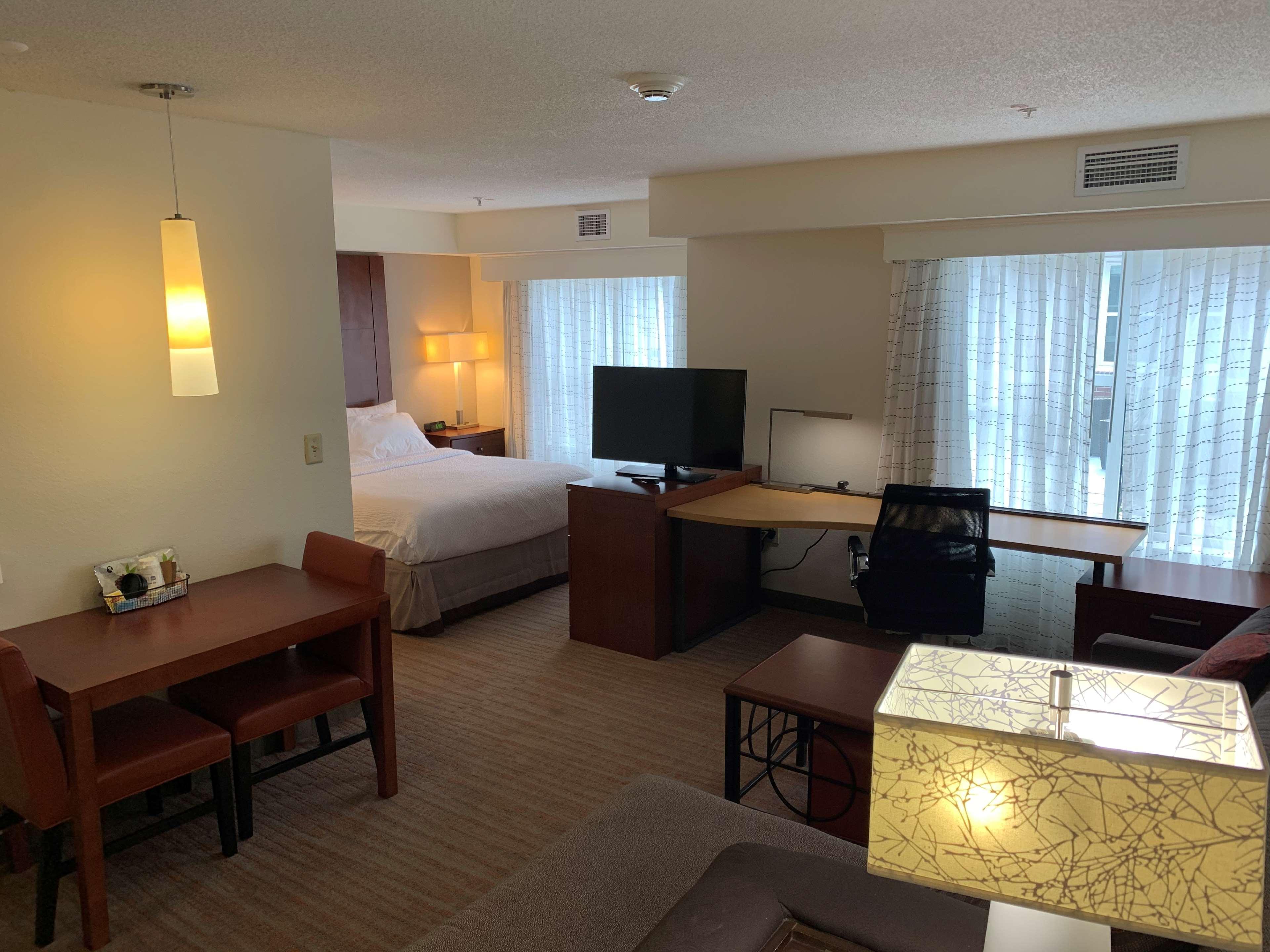 Residence Inn Columbus Worthington Екстериор снимка