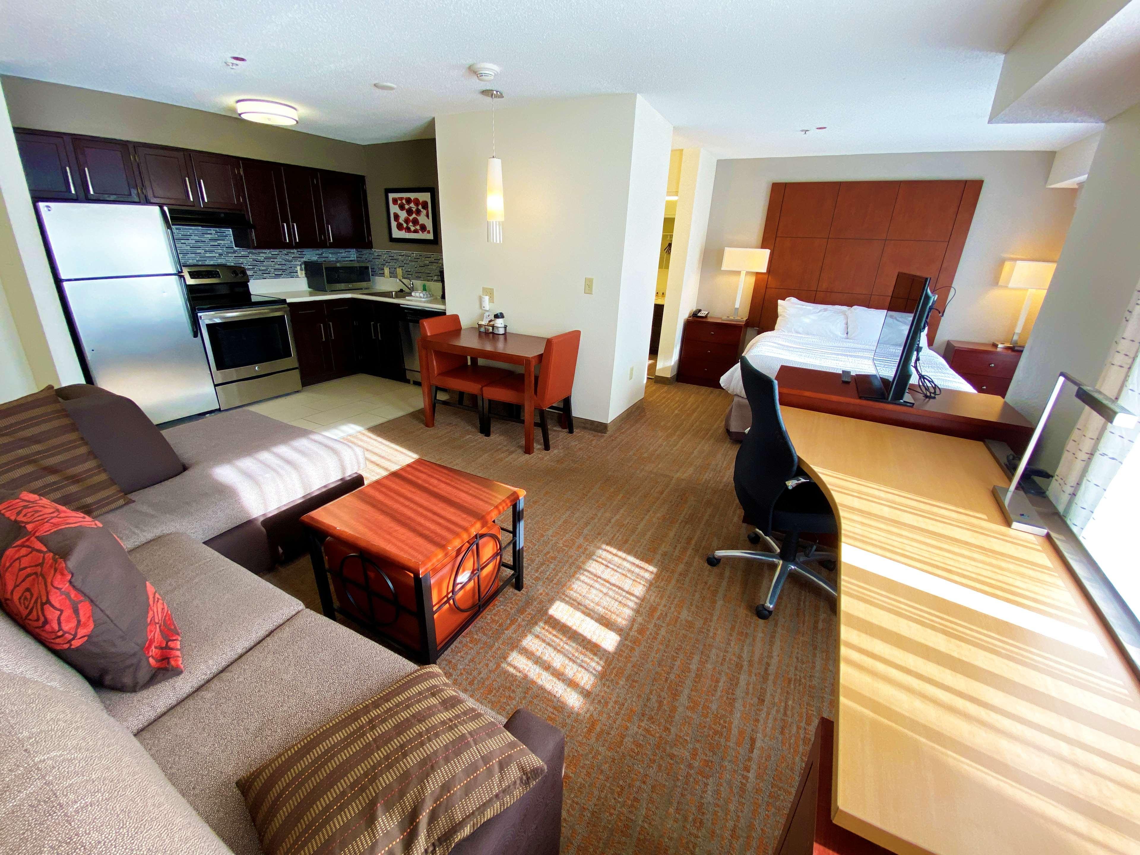 Residence Inn Columbus Worthington Екстериор снимка