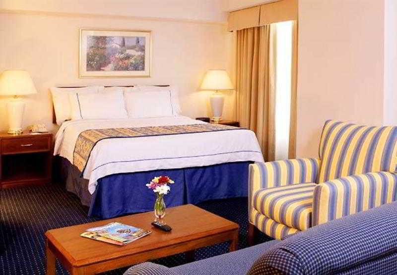 Residence Inn Columbus Worthington Екстериор снимка