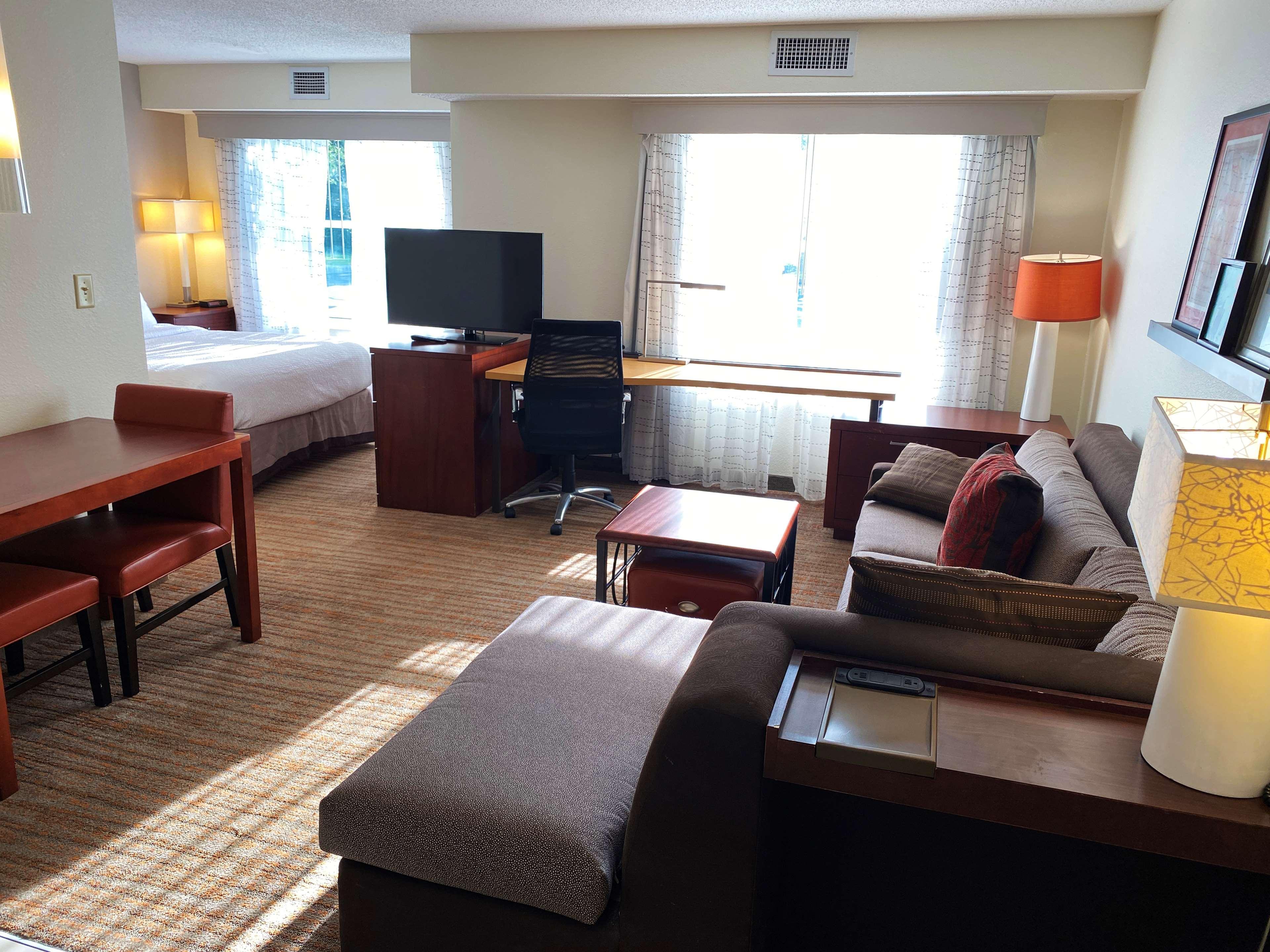 Residence Inn Columbus Worthington Екстериор снимка