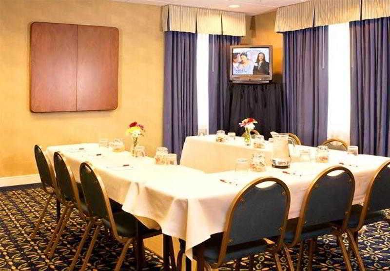 Residence Inn Columbus Worthington Екстериор снимка