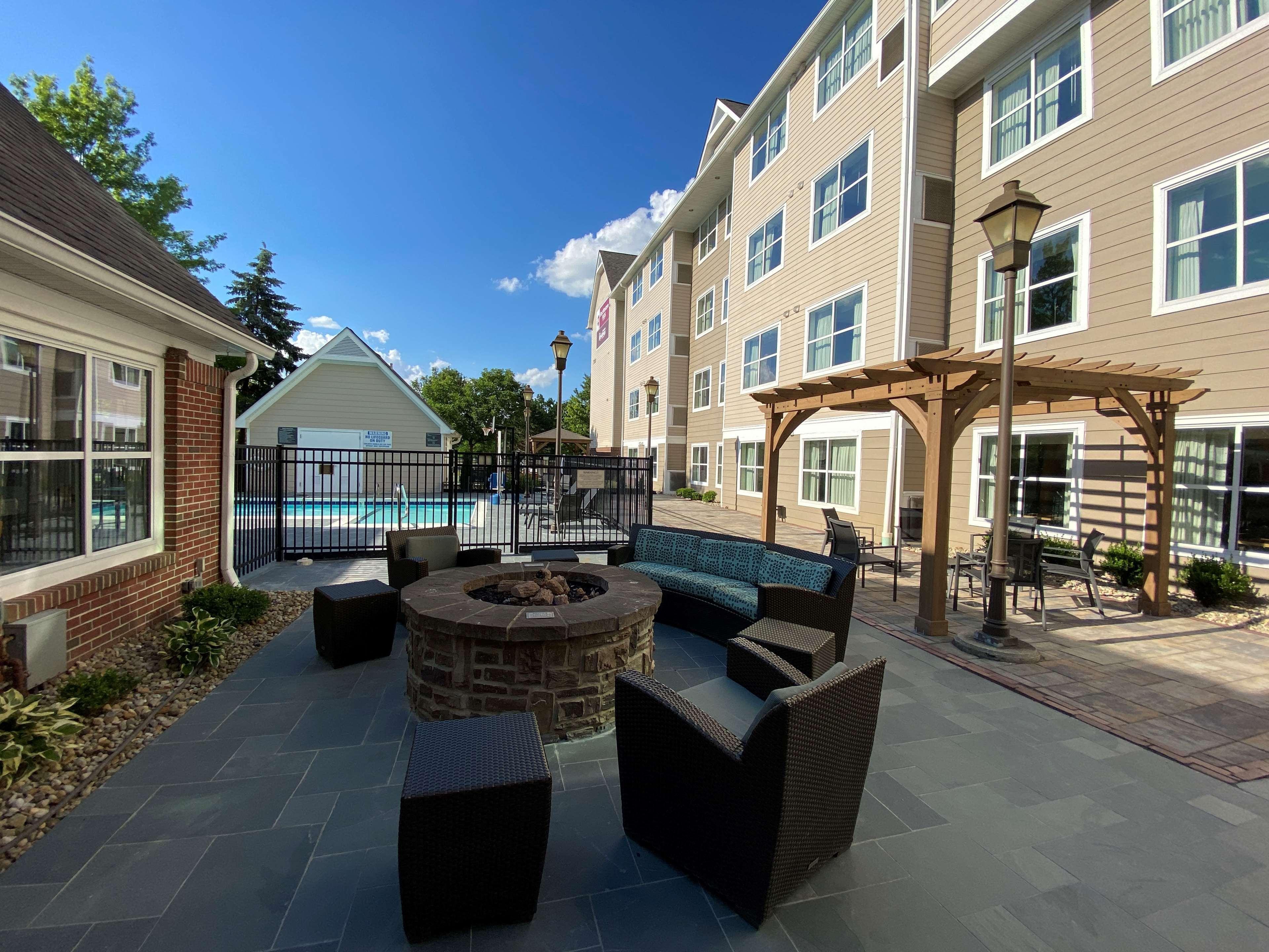 Residence Inn Columbus Worthington Екстериор снимка