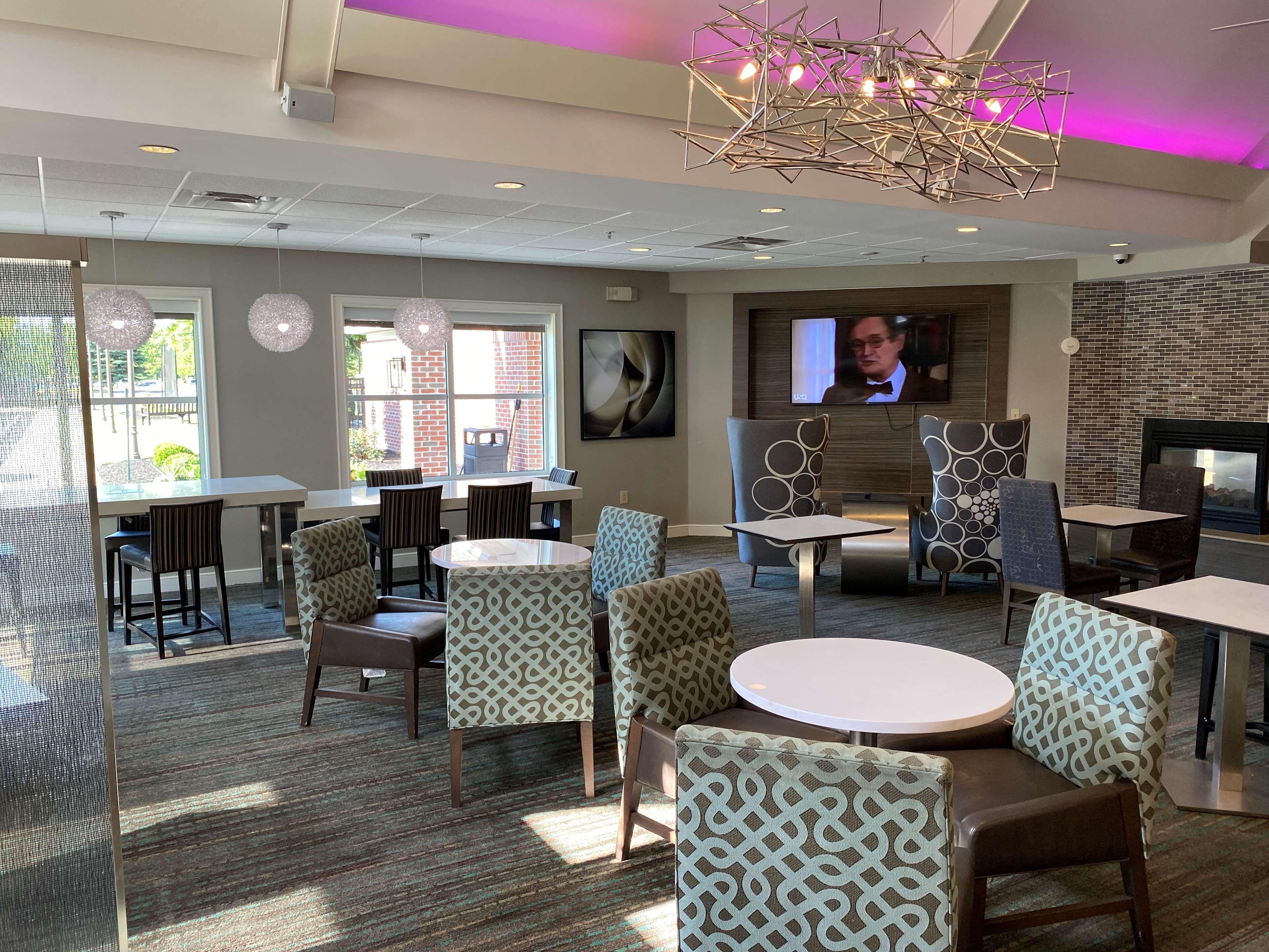 Residence Inn Columbus Worthington Екстериор снимка